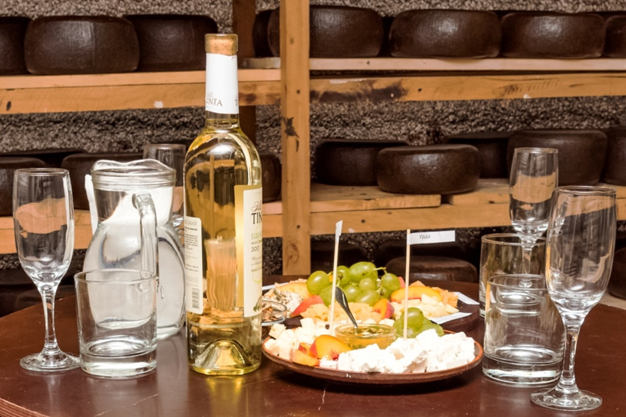 Сироварня "Щедра околиця", Табаки
