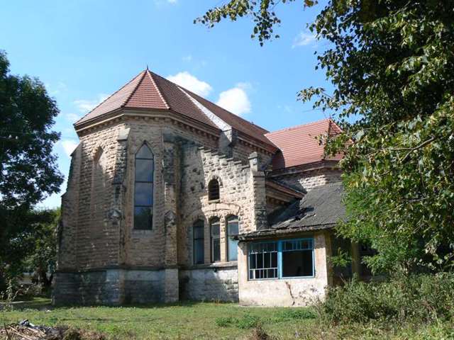 Костел святой Анны, Толстое