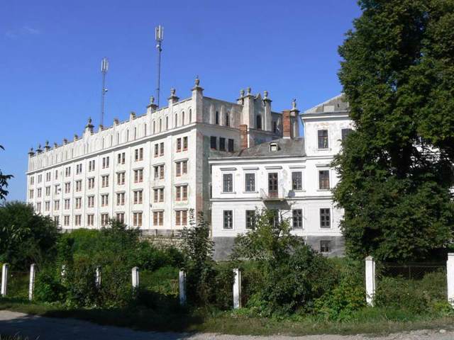 Yahilnytsia Castle