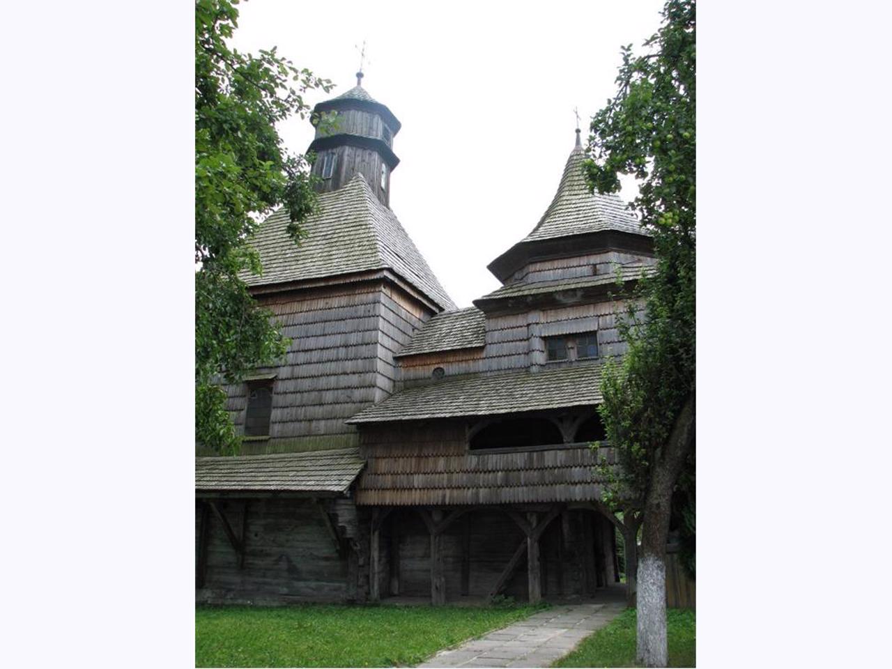Exaltation of Holy Cross Church, Drohobych