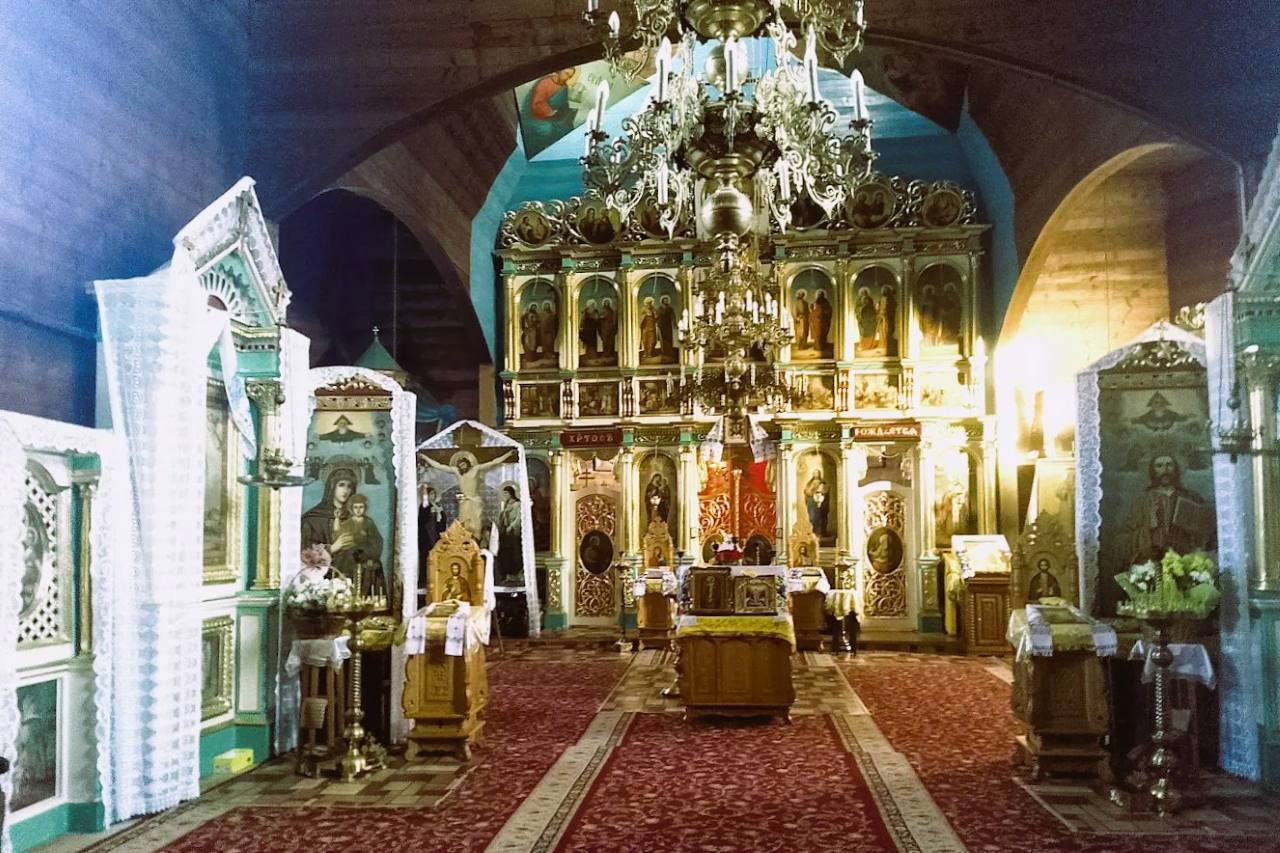 Свято-Миколаївська церква, Путила