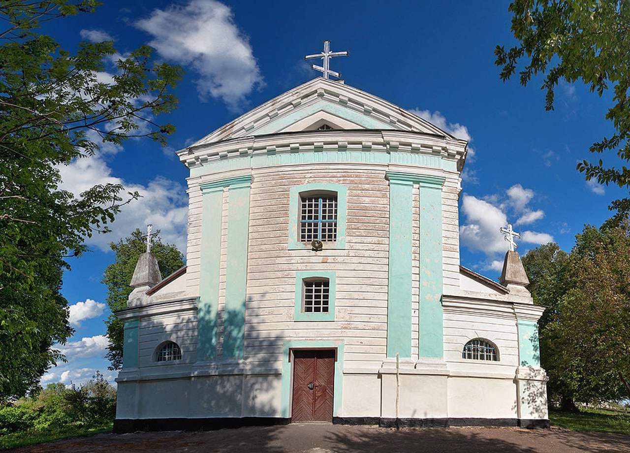 Trinity Church, Lishchyn
