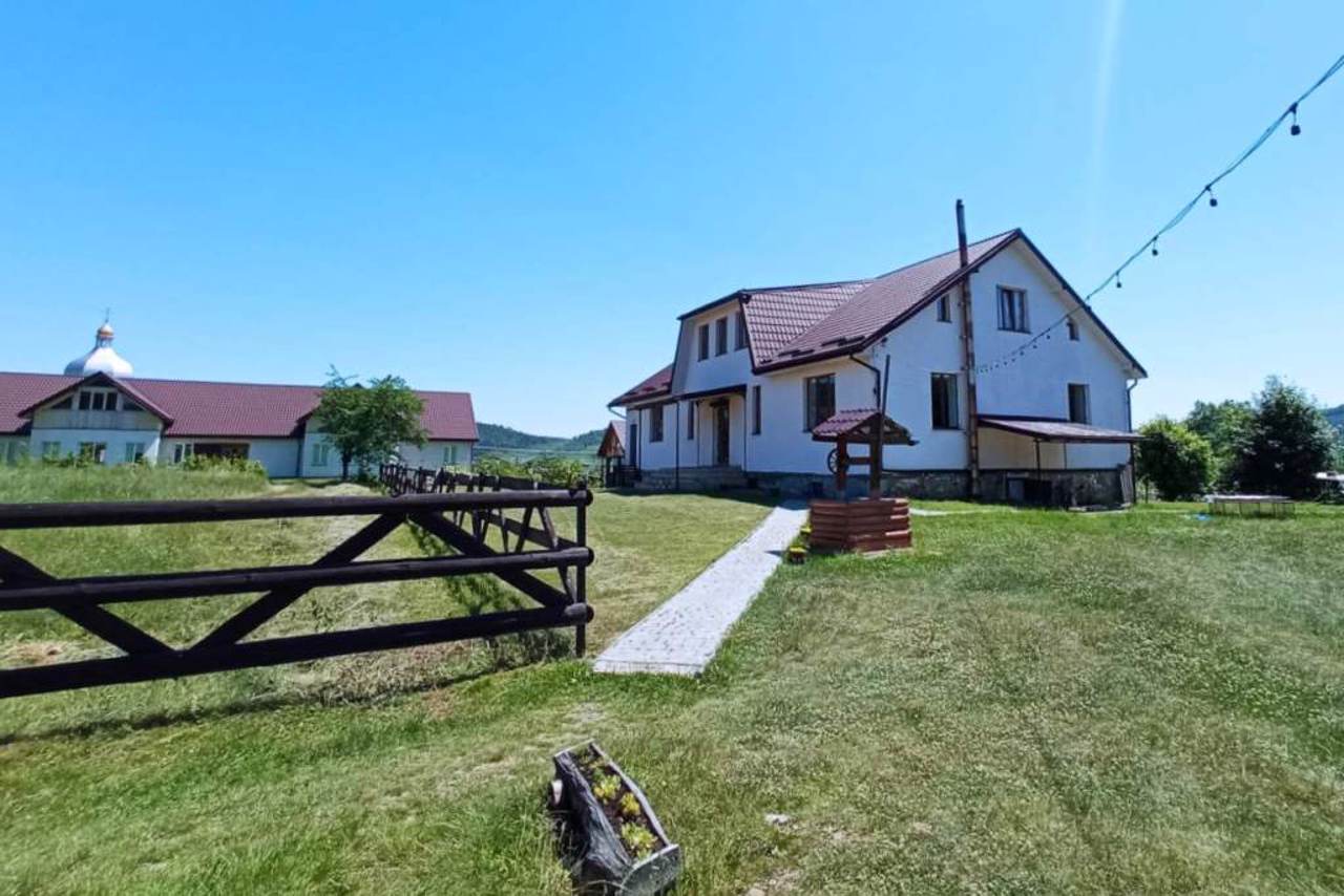 Ethnomuseum "U Dvori", Pidhorodtsi