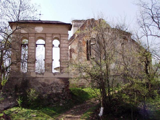 Assumption Church, Yazlovets