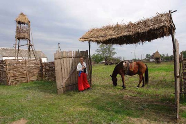 Cossack Farm Halushkivka, Hrechane