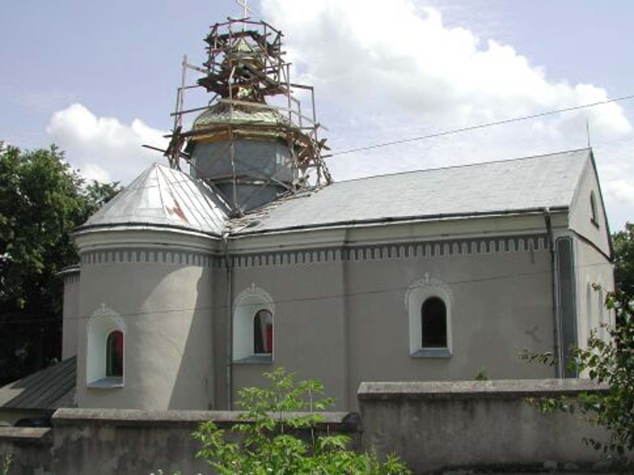 Церква Святого Онуфрія, Гусятин