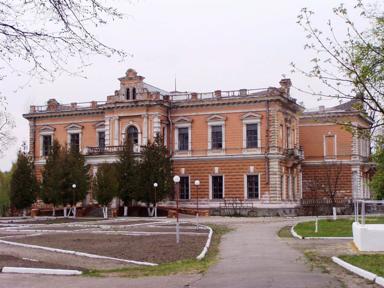 Дворец Лещинских, Кияница