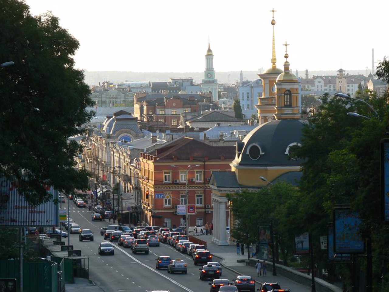 Poshtova Square, Kyiv