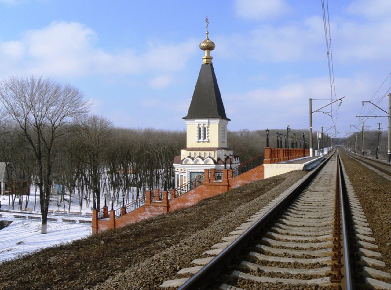 Saviour's Hermitage, Pershotravneve