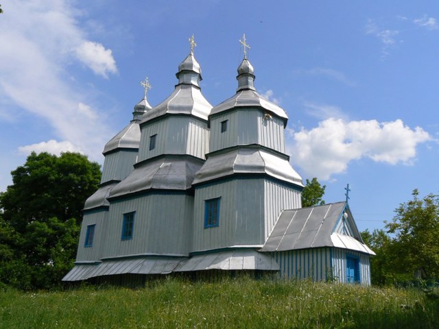 St. Michael's Church, Voronovytsia