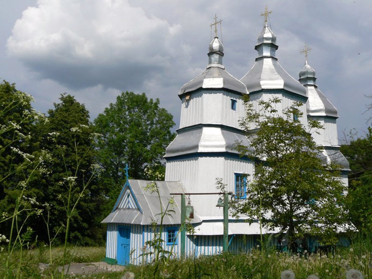 St. Michael's Church, Voronovytsia