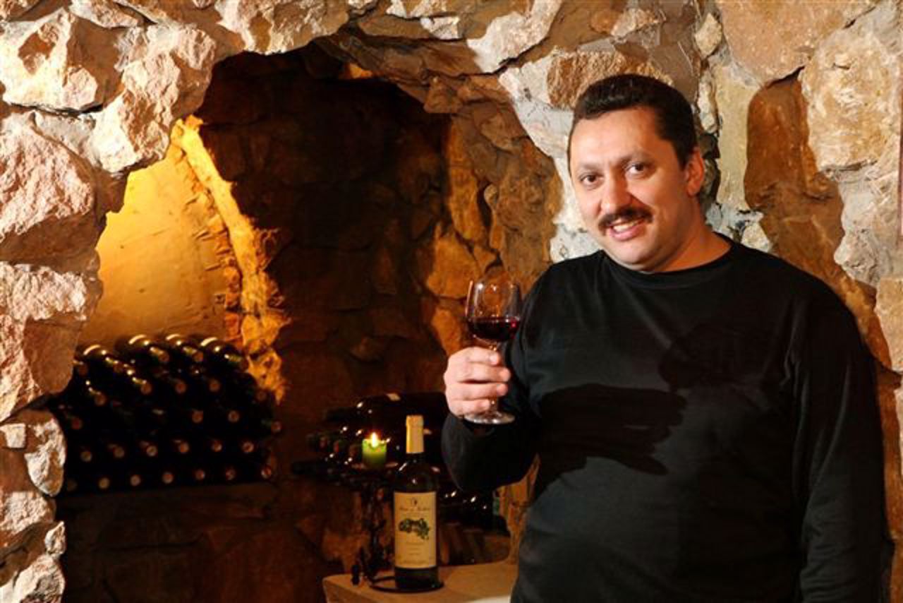 Kovach Wine Cellars, Kontsovo