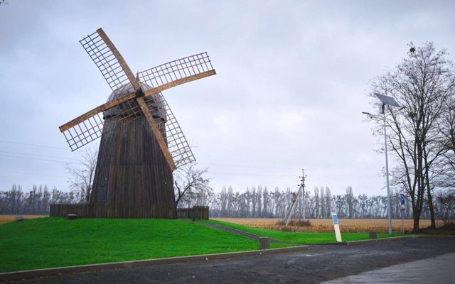 На батьківщині Тараса Шевченка відреставрували Будищанський вітряк
