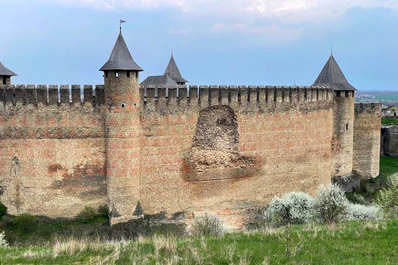 Обвал у Хотинській фортеці: частково зруйнувалася західна стіна